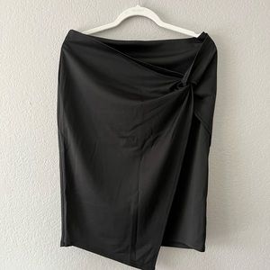 Black pencil skirt